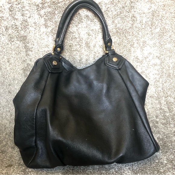 Marc Jacobs Elegant Black large purse with Gold hardware - Picture 2 of 14